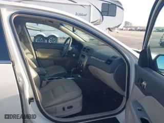 2011 Ford Fusion SEL with VIN 3FAHP0JA1BR334679, listed as a IAAI auction lot 41969695 with 202,006 mi miles. Bid and sale history available at carsss.com. Image 5.