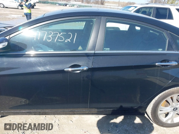 2013 Hyundai Sonata Limited with VIN 5NPEC4AC7DH713421, listed as a IAAI auction lot 41737521 with 86,207 mi miles and . Bid and sale history available at carsss.com. Image 14.
