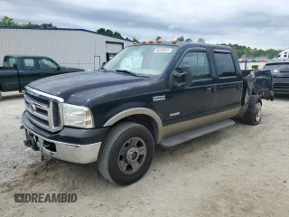 2005 Ford F-250 XL z VIN 1FTSW21P85EA13216, wystawiony jako Copart lot #56409345 z przebiegiem 259 454 mil mil oraz Czysty tytuł • Clean title. Historia ofert i sprzedaży dostępna na DreamBid. Obrazek 1.