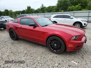 2013 Ford Mustang V6 с VIN 1ZVBP8AM2D5267439, выставлен на аукционе Copart как лот 61307575 с пробегом 109 401 миль миль и Списание • Salvage title. История ставок и продаж доступна на DreamBid. Изображение 4.