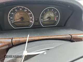 2003 BMW 7 Series 745i z VIN WBAGL63443DP63432, wystawiony jako Copart lot #60335925 z przebiegiem Nie podano mil oraz Szkoda całkowita • Salvage title. Historia ofert i sprzedaży dostępna na DreamBid. Obrazek 9.
