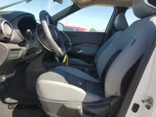 2024 Nissan Kicks SR with VIN 3N1CP5DVXRL479090, listed as a Copart auction lot 49817965 with 13,625 mi miles and Salvage Title. Bid and sale history available at carsss.com. Image 7.