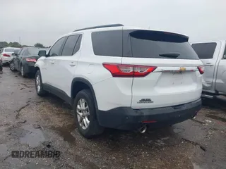 2019 Chevrolet Traverse LT Cloth z VIN 1GNERGKW2KJ128010, wystawiony jako IAAI lot #42173006 z przebiegiem 93 328 mil mil oraz . Historia ofert i sprzedaży dostępna na DreamBid. Obrazek 3.