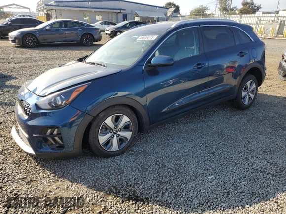 2021 Kia Niro LX with VIN KNDCB3LC7M5470078, listed as a Copart auction lot 46506875 with 29,031 mi miles and Salvage Title. Bid and sale history available at carsss.com. Image 1.