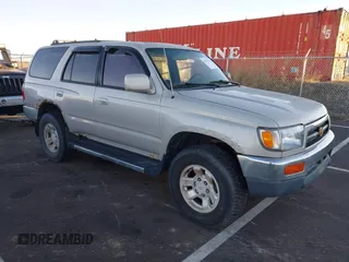 1997 Toyota 4Runner SR5 with VIN JT3HN86R8V0127809, listed as a IAAI auction lot 41345364 with 227,948 mi miles. Bid and sale history available at carsss.com. Image 1.