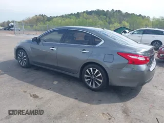 2017 Nissan Altima SV z VIN 1N4AL3AP2HC288869, wystawiony jako IAAI lot #41864317 z przebiegiem 218 256 mil mil oraz . Historia ofert i sprzedaży dostępna na DreamBid. Obrazek 3.