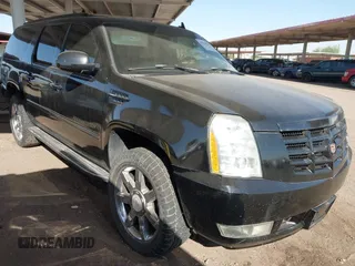 2007 Cadillac Escalade ESV z VIN 1GYFK66837R342885, wystawiony jako IAAI lot #42328962 z przebiegiem 186 286 mil mil oraz . Historia ofert i sprzedaży dostępna na DreamBid. Obrazek 1.