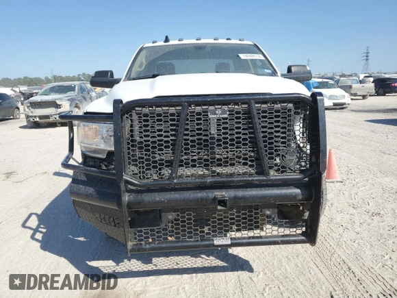 2019 Ram 3500 Tradesman with VIN 3C63RRGL8KG516121, listed as a Copart auction lot 74948514 with 66,449 mi miles and Salvage Title. Bid and sale history available at carsss.com. Image 5.