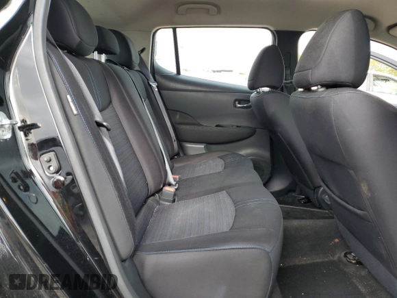 2022 Nissan LEAF SV Plus z VIN 1N4BZ1CV0NC558440, wystawiony jako Copart lot #55517325 z przebiegiem 121 310 mil mil oraz Szkoda całkowita • Salvage title. Historia ofert i sprzedaży dostępna na DreamBid. Obrazek 10.