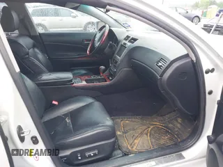 2006 Lexus GS 300 z VIN JTHBH96S365043949, wystawiony jako IAAI lot #42157960 z przebiegiem 182 209 mil mil oraz . Historia ofert i sprzedaży dostępna na DreamBid. Obrazek 5.