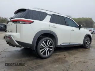 2024 Nissan Pathfinder Platinum with VIN 5N1DR3DG7RC209193, listed as a Copart auction lot 83552344 with 13,733 mi miles and Salvage Title. Bid and sale history available at carsss.com. Image 3.