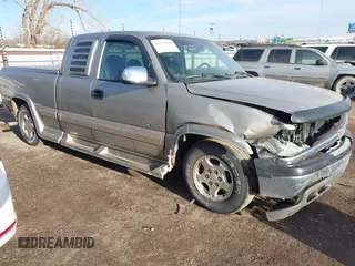 2002 Chevrolet Silverado 1500 LT with VIN 2GCEC19T721419468, listed as a IAAI auction lot 41650808 with 134,376 mi miles and . Bid and sale history available at DreamBid. Image 1.