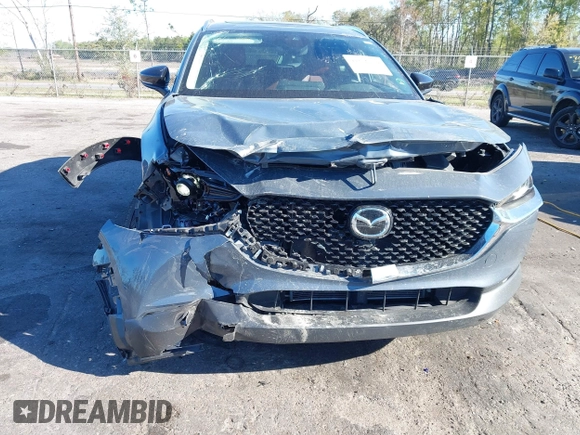 2022 Mazda CX-30 2.5 S Preferred Package with VIN 3MVDMBCL1NM440965, listed as a IAAI auction lot 41856129 with 40,628 mi miles. Bid and sale history available at carsss.com. Image 6.