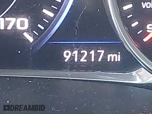 2020 Chevrolet Blazer RS z VIN 3GNKBERSXLS574260, wystawiony jako IAAI lot #42457427 z przebiegiem 91 217 mil mil oraz . Historia ofert i sprzedaży dostępna na DreamBid. Obrazek 16.