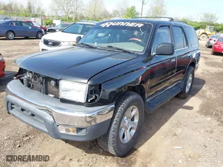 2000 Toyota 4Runner with VIN JT3GM84R1Y0063781, listed as a IAAI auction lot 42119394 with 1 mi miles. Bid and sale history available at carsss.com. Image 2.