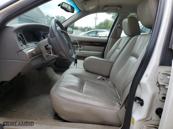 2011 Mercury Grand Marquis LS with VIN 2MEBM7FV5BX606938, listed as a Copart auction lot 68364374 with 75,898 mi miles and Salvage Title. Bid and sale history available at carsss.com. Image 7.
