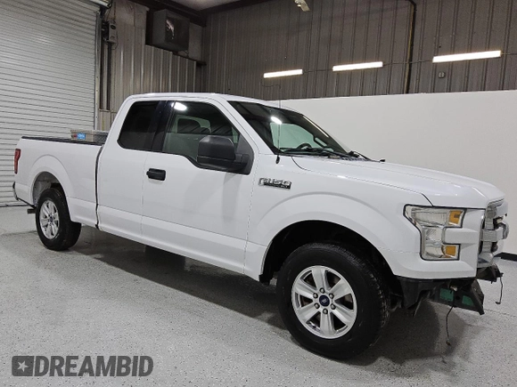 2017 Ford F-150 XL with VIN 1FTEX1C87HKC37500, listed as a Copart auction lot 60528085 with 166,703 mi miles and Clean title. Bid and sale history available at DreamBid. Image 4.