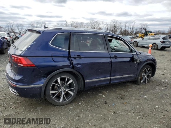 2024 Volkswagen Tiguan SEL R-Line с VIN 3VV4B7AX2RM031987, выставлен на аукционе Copart как лот 47734255 с пробегом 26 727 миль миль и Списание • Salvage title. История ставок и продаж доступна на DreamBid. Изображение 3.