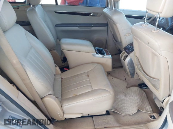 2006 Mercedes-Benz R 3.5L with VIN 4JGCB65E26A014057, listed as a IAAI auction lot 41099382 with Not provided miles and . Bid and sale history available at DreamBid. Image 8.