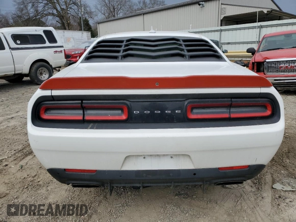 2017 Dodge Challenger R/T Shaker z VIN 2C3CDZBT5HH555180, wystawiony jako Copart lot #45551735 z przebiegiem 92 351 mil mil oraz Szkoda całkowita • Salvage title. Historia ofert i sprzedaży dostępna na DreamBid. Obrazek 6.