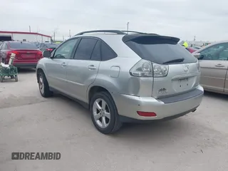 2007 Lexus RX 350 with VIN JTJGK31U270006689, listed as a IAAI auction lot 41638323 with 210,381 mi miles. Bid and sale history available at carsss.com. Image 3.