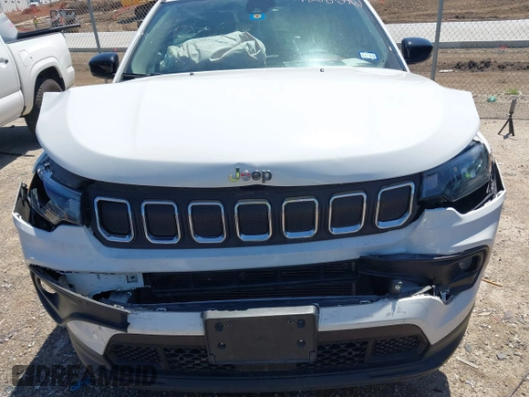 2022 Jeep Compass Latitude с VIN 3C4NJCBB4NT210839, выставлен на аукционе IAAI как лот 42085461 с пробегом 27 638 миль миль и . История ставок и продаж доступна на DreamBid. Изображение 6.