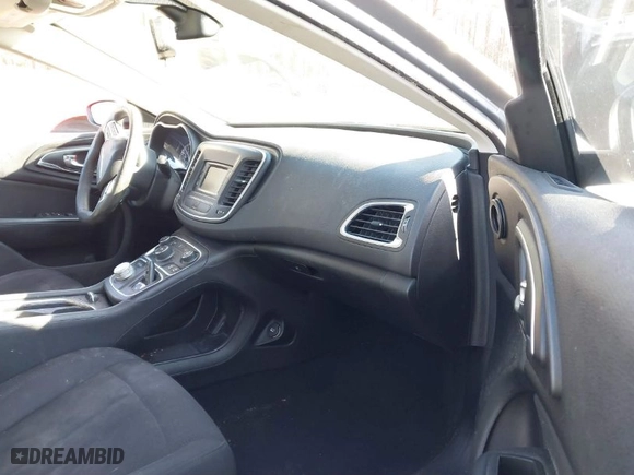 2015 Chrysler 200 Limited with VIN 1C3CCCAB9FN546429, listed as a IAAI auction lot 41346082 with 153,612 mi miles. Bid and sale history available at carsss.com. Image 5.