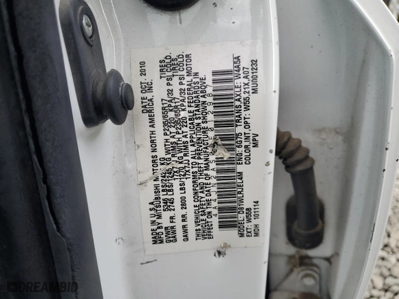2011 Mitsubishi Endeavor LS with VIN 4A4JN2AS0BE012987, listed as a Copart auction lot 43513375 with 181,386 mi miles and Salvage Title. Bid and sale history available at carsss.com. Image 12.