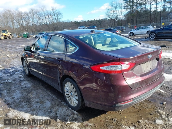 2013 Ford Fusion SE Hybrid z VIN 3FA6P0LU1DR251738, wystawiony jako IAAI lot #41576698 z przebiegiem 158 735 mil mil oraz . Historia ofert i sprzedaży dostępna na DreamBid. Obrazek 3.