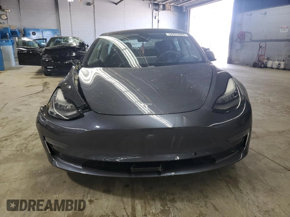 2021 Tesla Model 3 Long Range z VIN 5YJ3E1EB3MF848122, wystawiony jako Copart lot #56423005 z przebiegiem 57 619 mil mil oraz Szkoda całkowita • Salvage title. Historia ofert i sprzedaży dostępna na DreamBid. Obrazek 5.