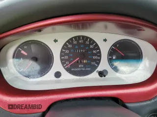 1997 Geo Prizm z VIN 1Y1SK5268VZ447112, wystawiony jako Copart lot #48614085 z przebiegiem 222 901 mil mil oraz Szkody całkowita. Historia ofert i sprzedaży dostępna na DreamBid. Obrazek 9.