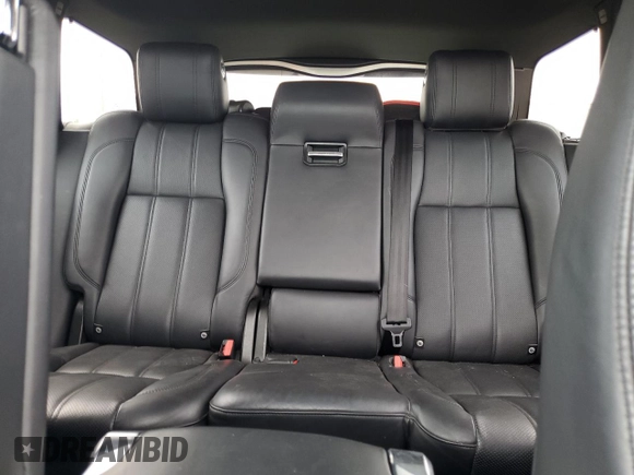 2014 Land Rover Range Rover HSE z VIN SALGS2WF9EA151817, wystawiony jako Copart lot #56702055 z przebiegiem 82 798 mil mil oraz Czysty tytuł • Clean title. Historia ofert i sprzedaży dostępna na DreamBid. Obrazek 10.