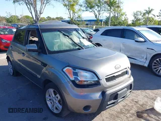 2011 Kia Soul + with VIN KNDJT2A2XB7288532, listed as a IAAI auction lot 38852336 with Not Provided miles and . Bid and sale history available at DreamBid. Image 1.