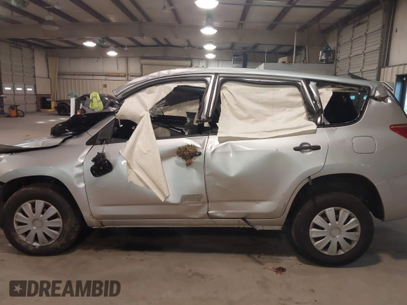 2008 Toyota RAV4 with VIN JTMBD33V786062414, listed as a IAAI auction lot 41188782 with 132,500 mi miles. Bid and sale history available at carsss.com. Image 14.