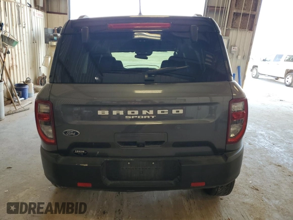 2023 Ford Bronco Sport Badlands z VIN 3FMCR9D92PRE24754, wystawiony jako Copart lot #52708375 z przebiegiem 28 807 mil mil oraz Szkoda całkowita • Salvage title. Historia ofert i sprzedaży dostępna na DreamBid. Obrazek 6.