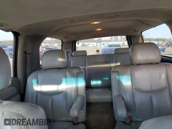 2003 GMC Yukon XL SLT with VIN 1GKEC16Z83J195812, listed as a Copart auction lot 42497605 with 365,576 mi miles and Salvage Title. Bid and sale history available at carsss.com. Image 10.
