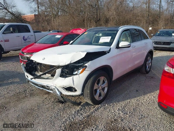 2016 Mercedes-Benz GLC with VIN WDC0G4JB3GF019730, listed as a IAAI auction lot 41697304 with 101,109 mi miles. Bid and sale history available at carsss.com. Image 2.