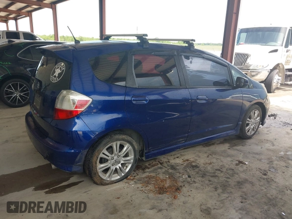2011 Honda Fit Sport with VIN JHMGE8H58BC020706, listed as a IAAI auction lot 42077188 with 192,521 mi miles and . Bid and sale history available at DreamBid. Image 4.