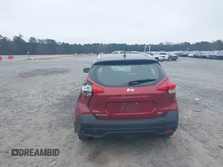 2019 Nissan Kicks SR with VIN 3N1CP5CU0KL516307, listed as a IAAI auction lot 41554064 with 104,224 mi miles. Bid and sale history available at carsss.com. Image 16.