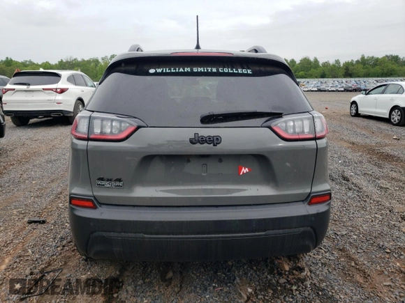 2023 Jeep Cherokee Altitude Lux z VIN 1C4PJMMB4PD100846, wystawiony jako Copart lot #56038145 z przebiegiem 9 567 mil mil oraz Szkoda całkowita • Salvage title. Historia ofert i sprzedaży dostępna na DreamBid. Obrazek 6.