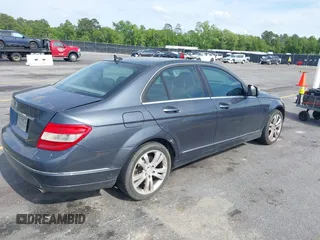 2008 Mercedes-Benz C-Class 3.0L Sport with VIN WDDGF54X48F052635, listed as a IAAI auction lot 42098349 with 256,289 mi miles. Bid and sale history available at carsss.com. Image 4.