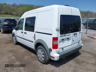 2012 Ford Transit Connect XLT z VIN NM0LS6BN8CT079128, wystawiony jako IAAI lot #42110567 z przebiegiem 217 000 mil mil oraz . Historia ofert i sprzedaży dostępna na DreamBid. Obrazek 3.