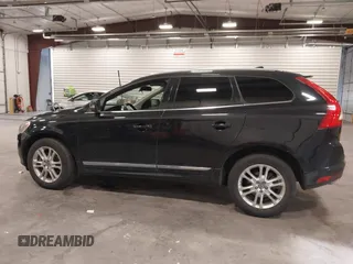2015 Volvo XC60 T5 Drive-E Premier с VIN YV426MDB9F2590428, выставлен на аукционе IAAI как лот 41868159 с пробегом 121 282 миль миль и . История ставок и продаж доступна на DreamBid. Изображение 14.