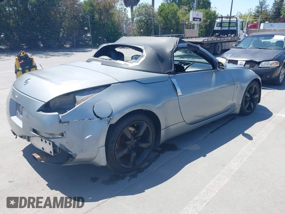 2006 Nissan 350Z Touring with VIN JN1AZ36A06M452739, listed as a IAAI auction lot 42190928 with Not Provided miles and . Bid and sale history available at DreamBid. Image 4.