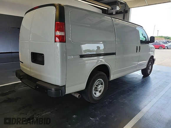 2021 Chevrolet Express Cargo with VIN 1GCWGAFP7M1312641, listed as a IAAI auction lot 42672824 with 78,836 mi miles and . Bid and sale history available at DreamBid. Image 7.