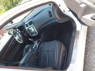 2016 Nissan Altima SR with VIN 1N4AL3APXGC263779, listed as a IAAI auction lot 42356375 with 172,380 mi miles and . Bid and sale history available at DreamBid. Image 5.