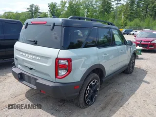 2023 Ford Bronco Sport Outer Banks z VIN 3FMCR9C64PRD05448, wystawiony jako IAAI lot #42375732 z przebiegiem 53 538 mil mil oraz . Historia ofert i sprzedaży dostępna na DreamBid. Obrazek 4.