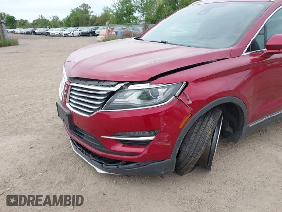 2017 Lincoln MKC Reserve with VIN 5LMCJ3D94HUL50555, listed as a IAAI auction lot 42296803 with 127,009 mi miles and . Bid and sale history available at DreamBid. Image 6.