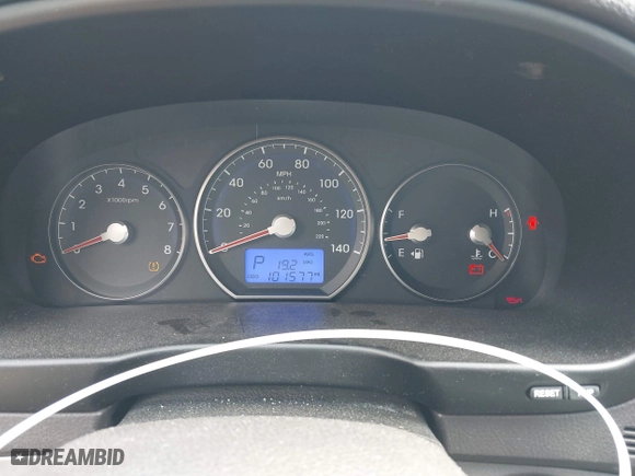 2011 Hyundai Santa Fe GLS with VIN 5XYZGDAB6BG005906, listed as a IAAI auction lot 41959747 with 101,577 mi miles. Bid and sale history available at carsss.com. Image 7.