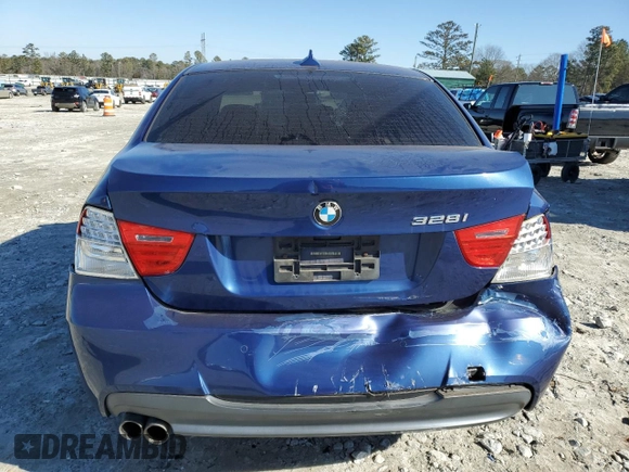 2011 BMW 3 Series 328i with VIN WBAPH7C53BE126010, listed as a Copart auction lot 88897375 with 154,678 mi miles and Salvage title. Bid and sale history available at DreamBid. Image 6.